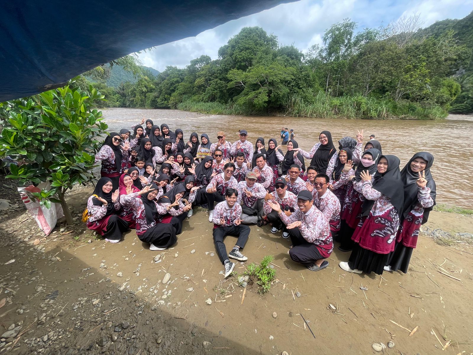 Ciptakan Suasana, MAN 2 HSU Laksanakan rapat persiapan pelaksanaan ujian akhir semester di Nateh, Barabai