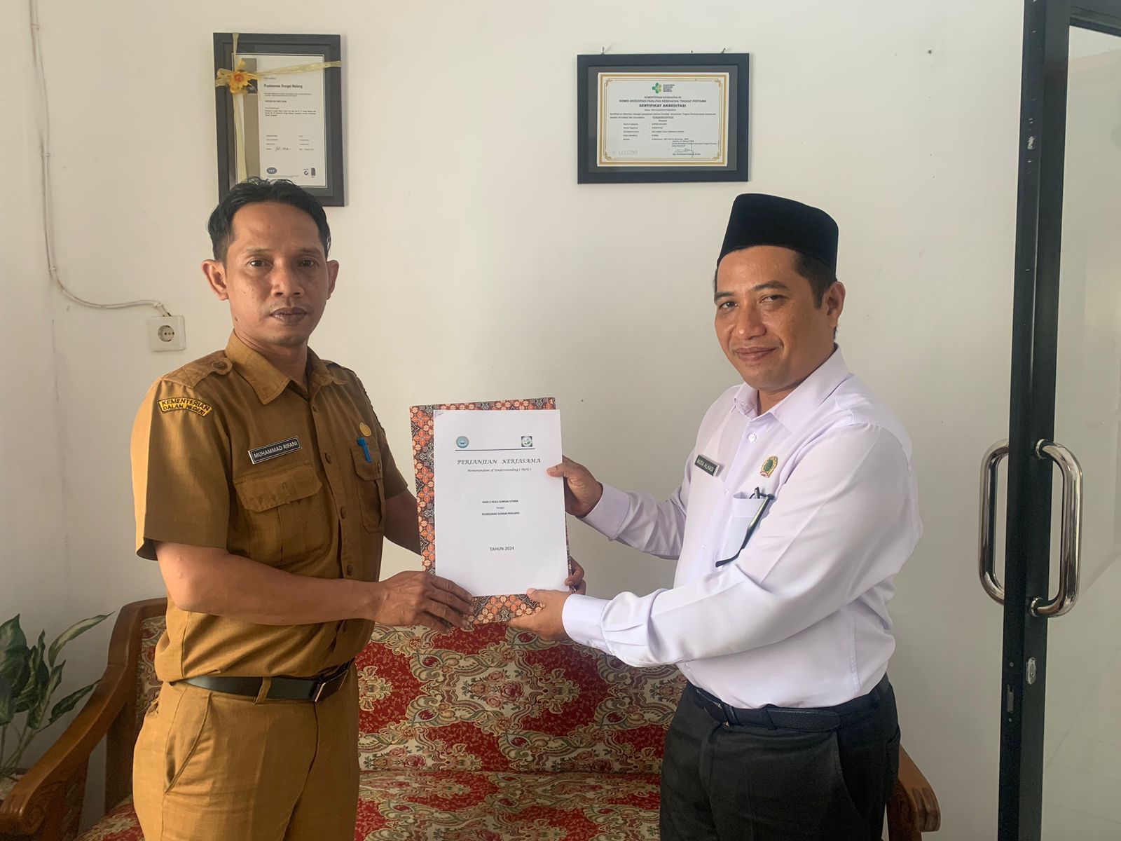 Perkuat Kerjasama, MAN 2 HSU Lakukan Penandatangan MoU Dengan Berbagai Instansi